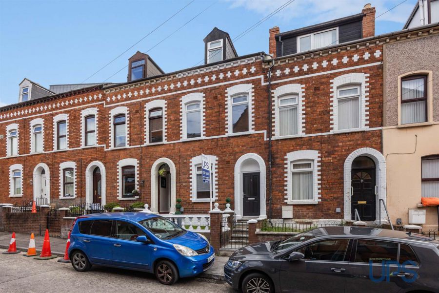 8 Nansen Street