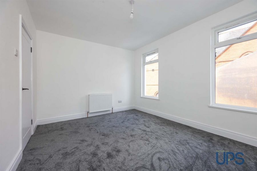 8 Nansen Street