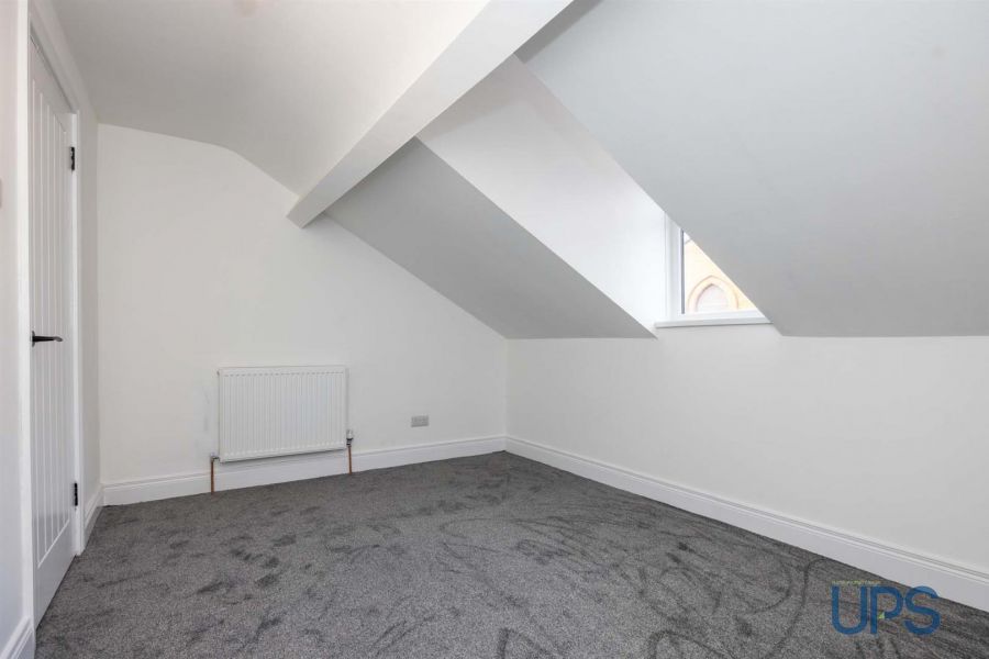 8 Nansen Street