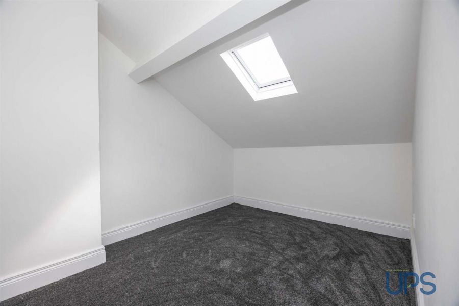 8 Nansen Street