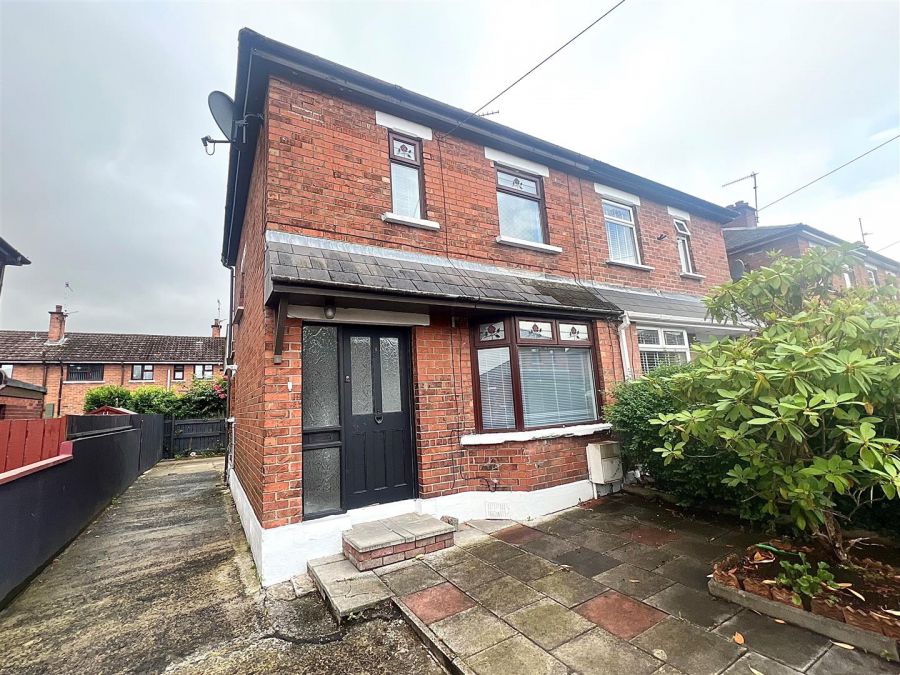 30 Andersonstown Park,belfast, BT11 8FG