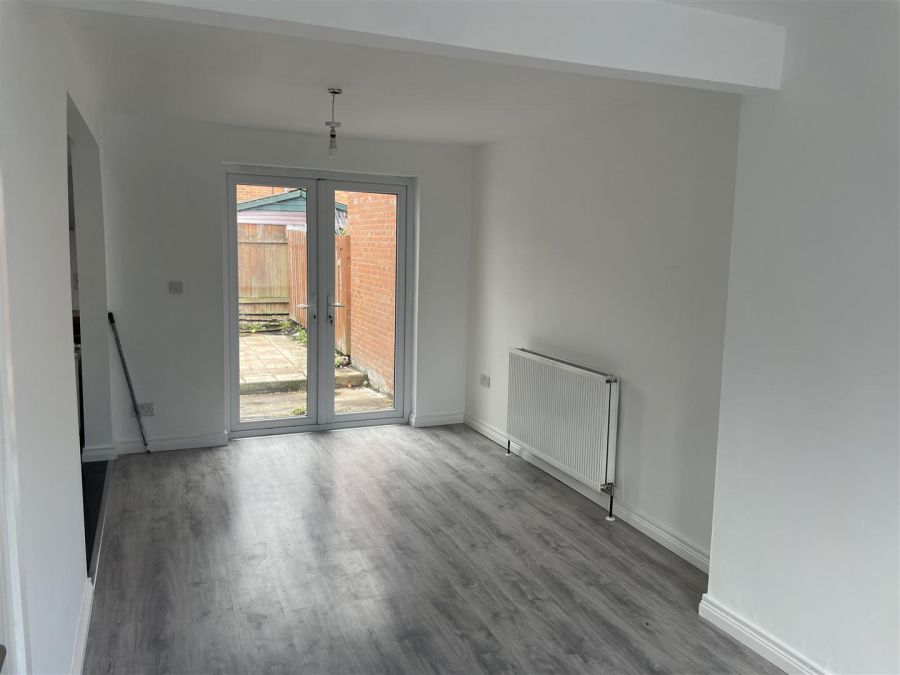 30 Andersonstown Park