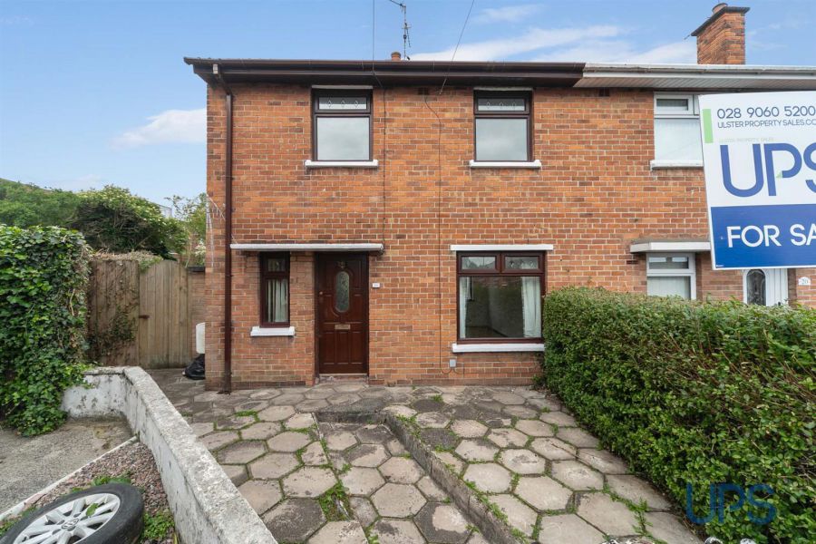 18 Andersonstown Grove