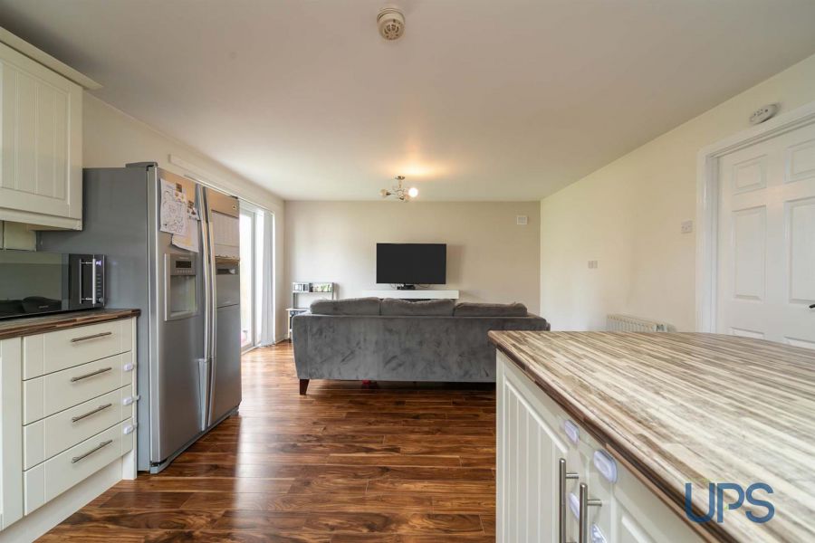 43 Greenburn Park