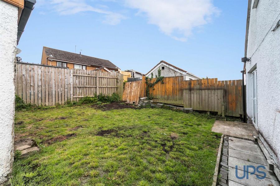 43 Greenburn Park