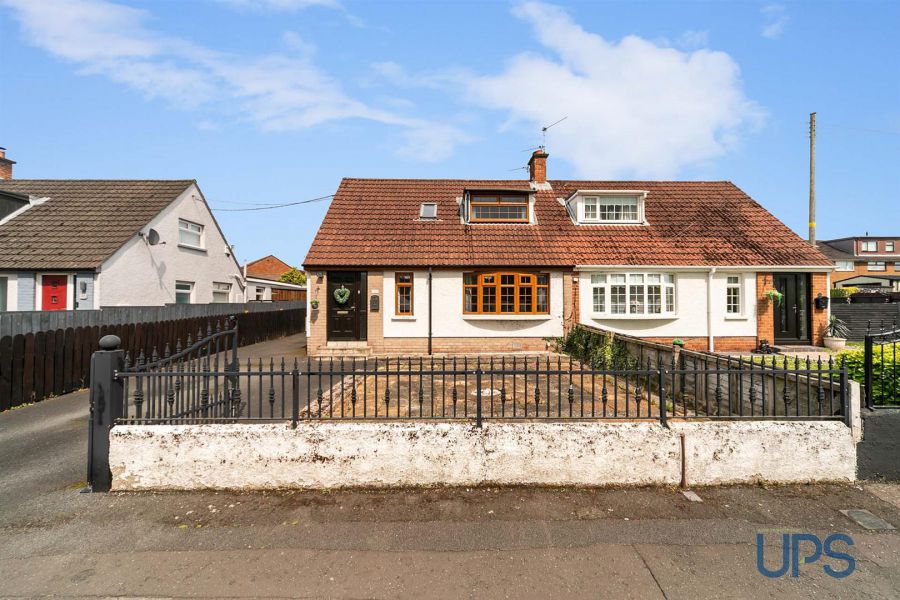 43 Greenburn Park