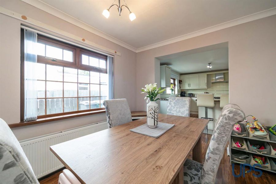43 Greenburn Park