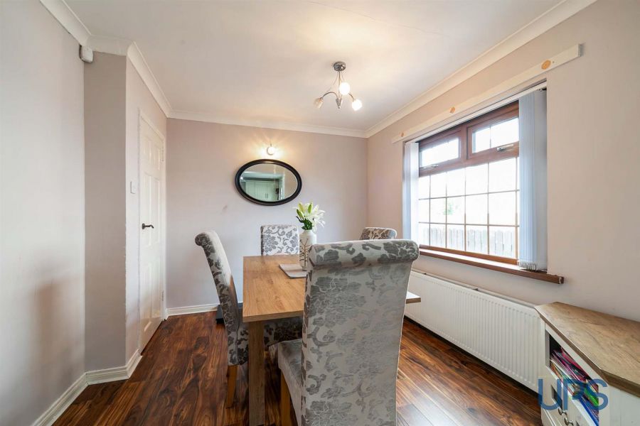 43 Greenburn Park