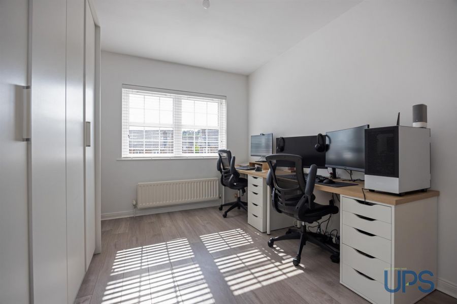 Apt 7 Mount Eagles Court