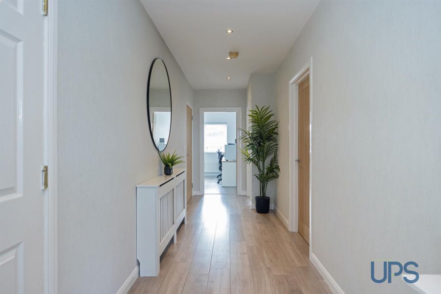 Apt 7 Mount Eagles Court