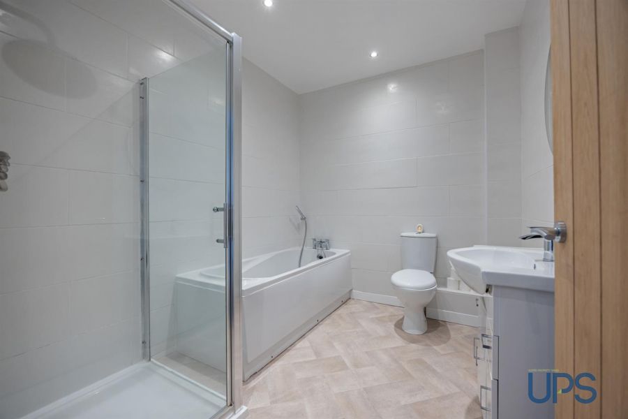 Apt 7 Mount Eagles Court