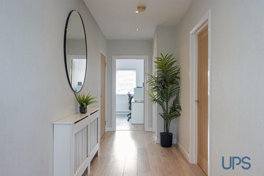 Apt 7 Mount Eagles Court