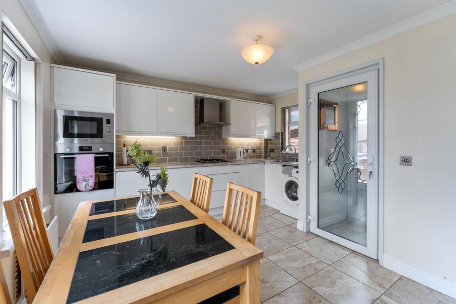 77 Cluain Mor Drive
