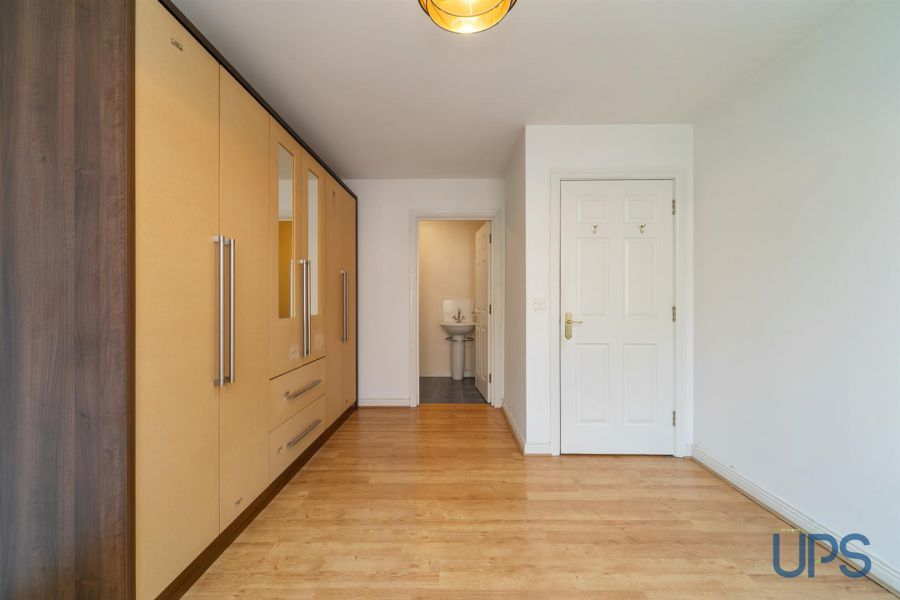 Apt 3, The Coach House Stockmans Avenue