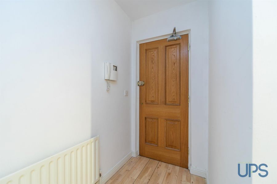 Apt 3, The Coach House Stockmans Avenue