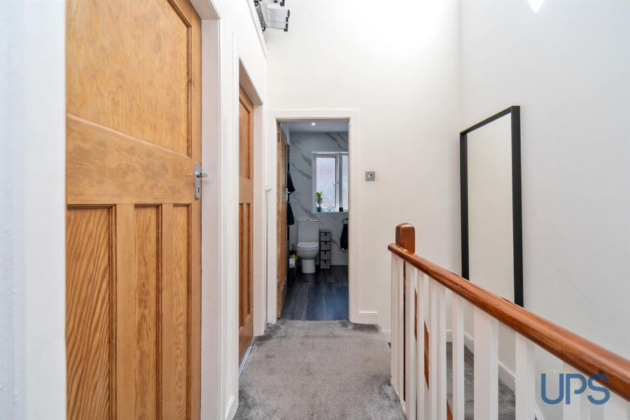 4 Sunnyhill Park