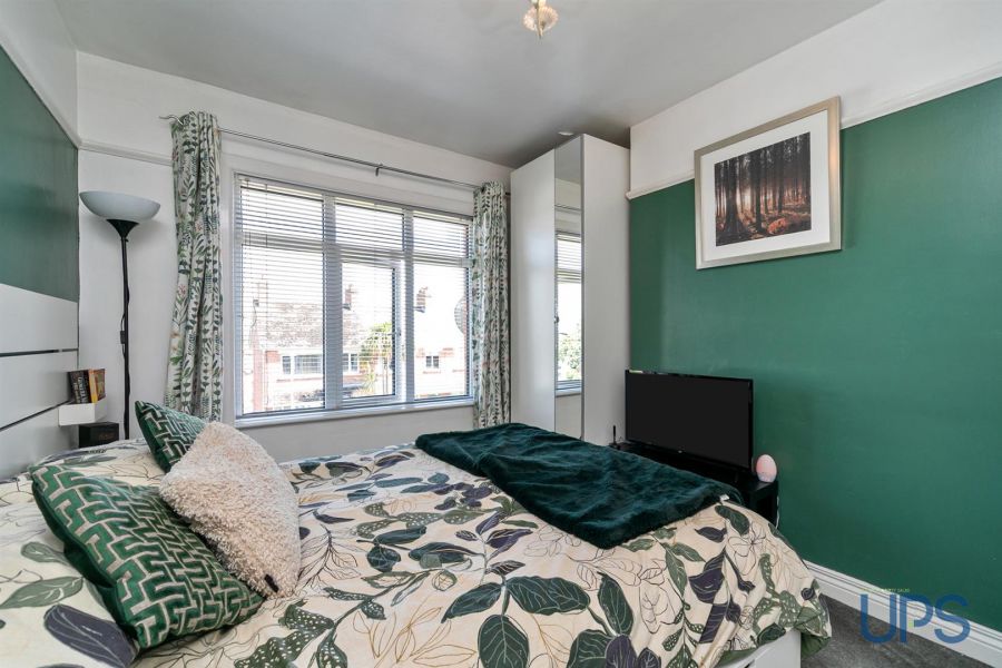 4 Sunnyhill Park