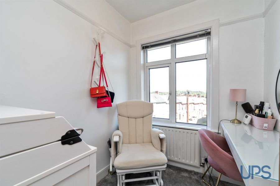 4 Sunnyhill Park