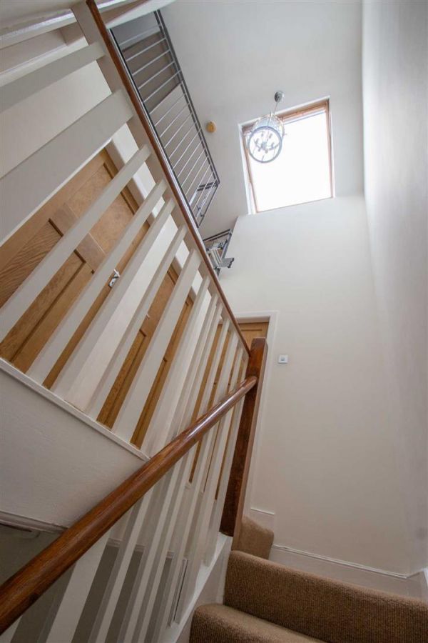 4 Sunnyhill Park