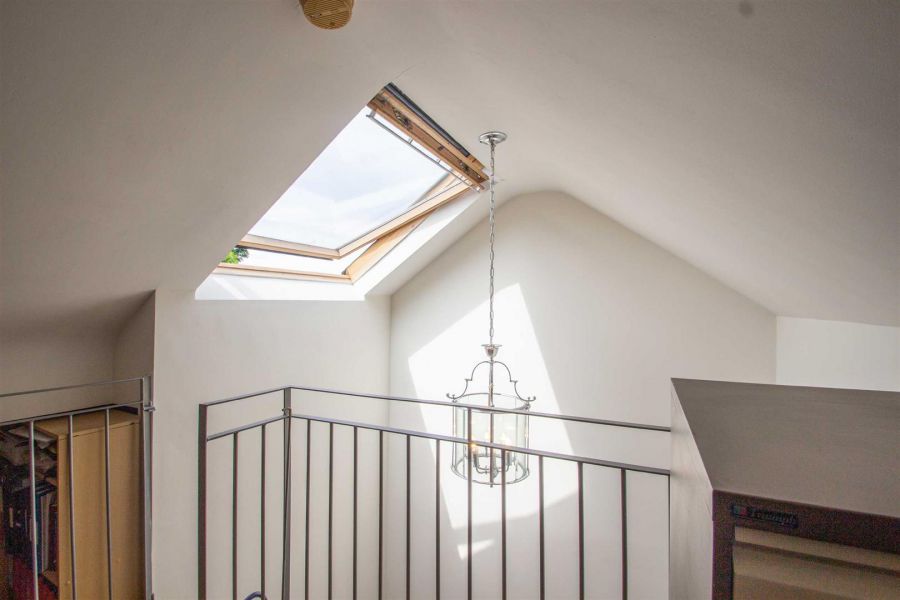 4 Sunnyhill Park