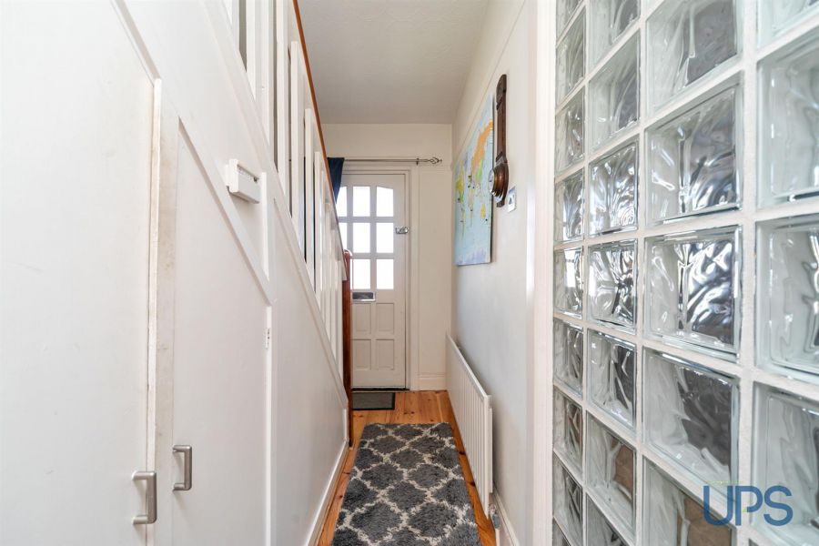 4 Sunnyhill Park