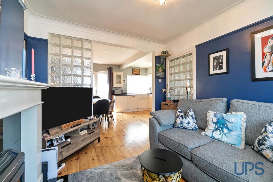 4 Sunnyhill Park