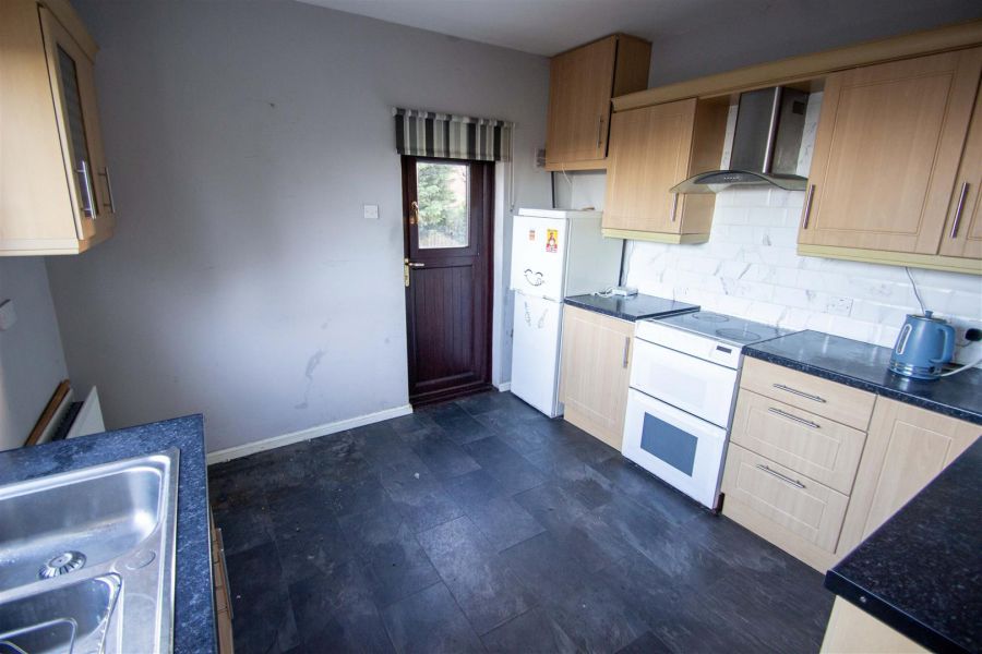 54 Barnfield Road