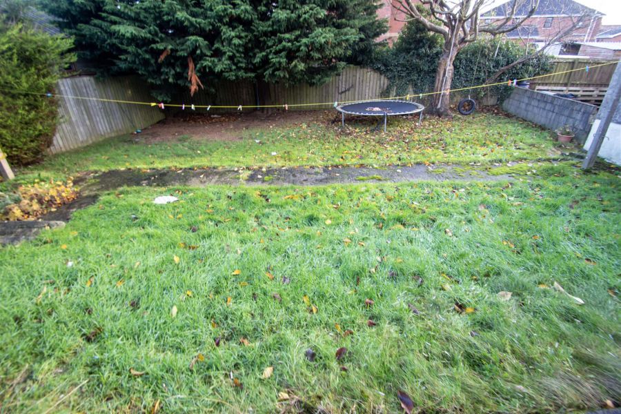 54 Barnfield Road