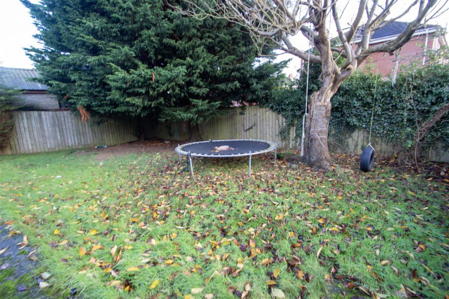 54 Barnfield Road