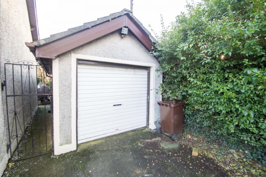54 Barnfield Road