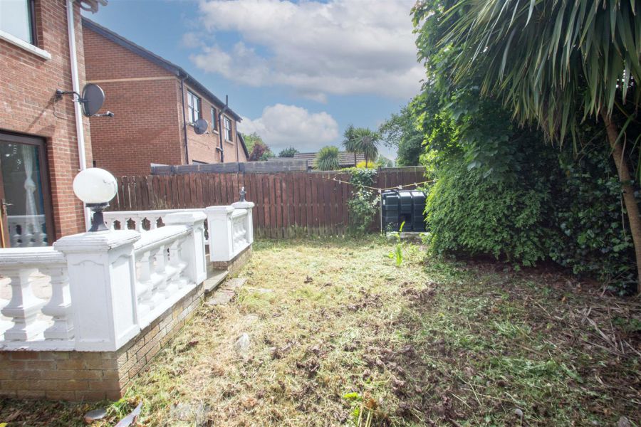 8 Kestrel Grange