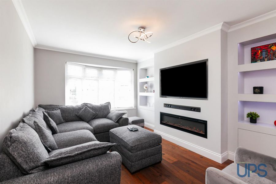 316 Lagmore Meadows