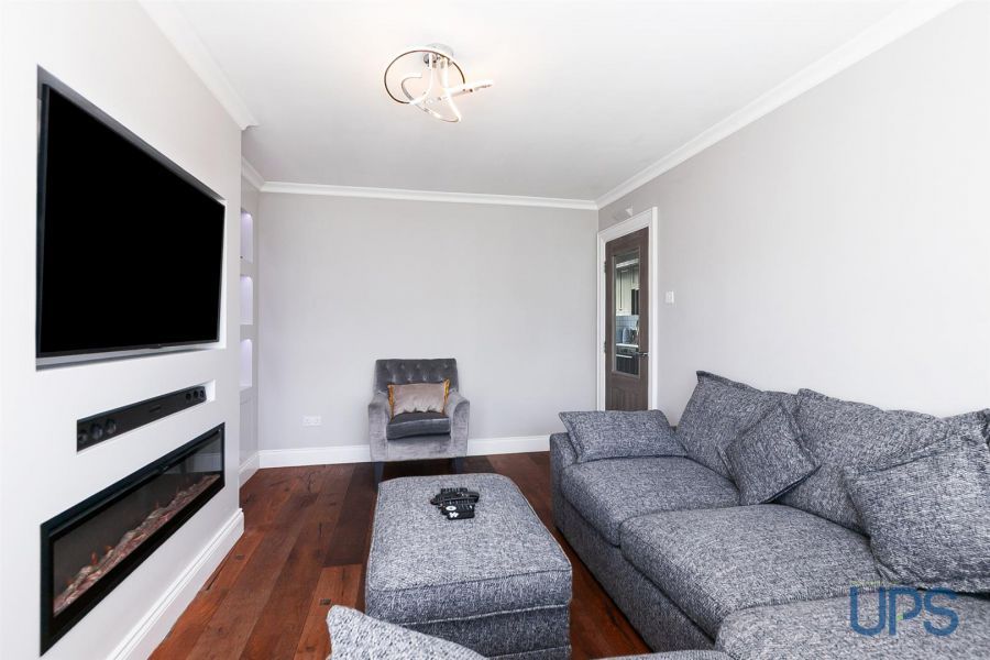 316 Lagmore Meadows
