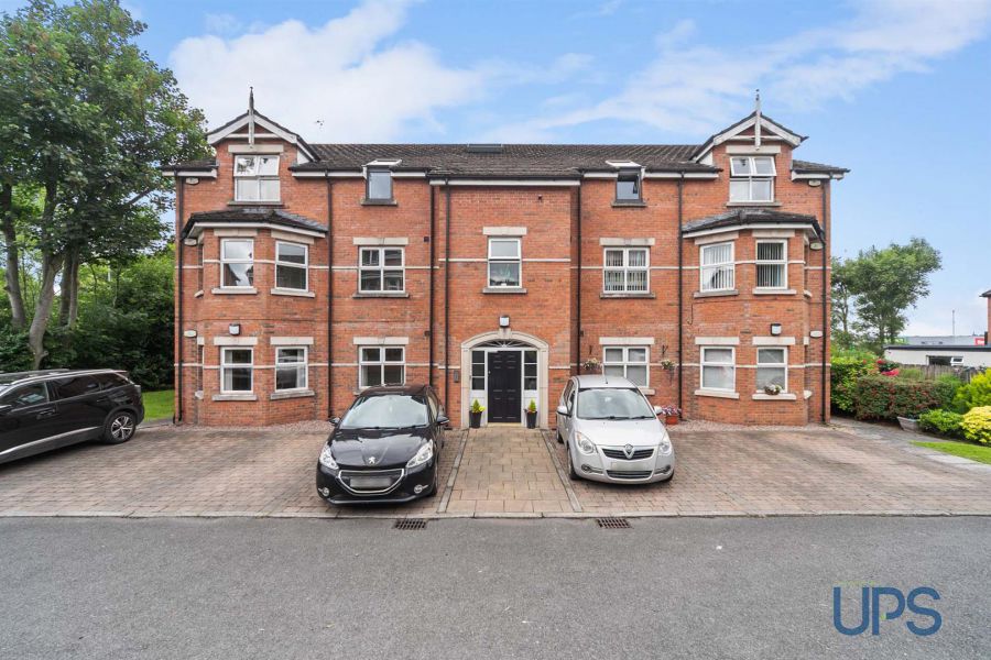 APT1, 1d Fruithill Pk
