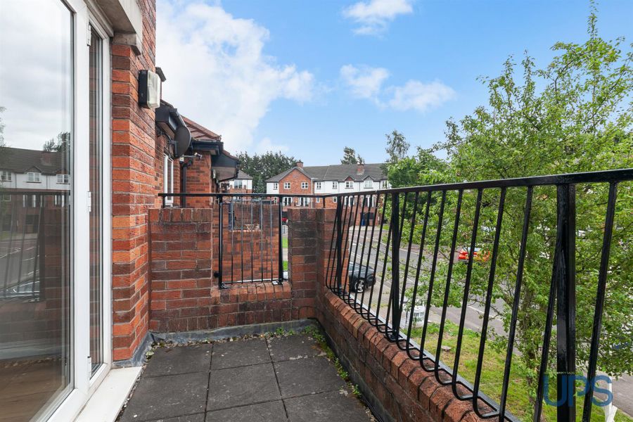10 St. Annes Road