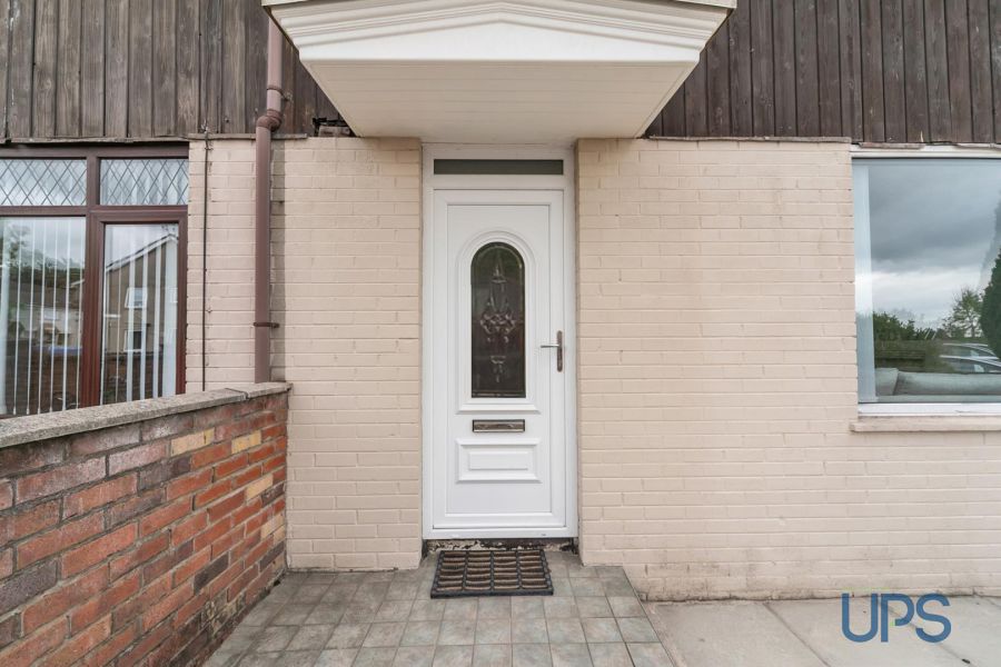 12 Mulberry Park