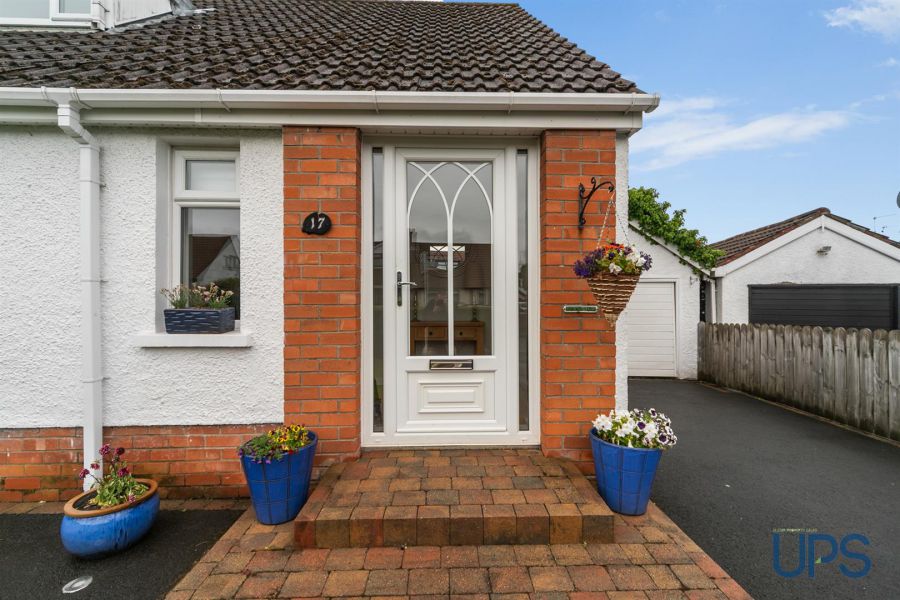 17 Ladybrook Avenue