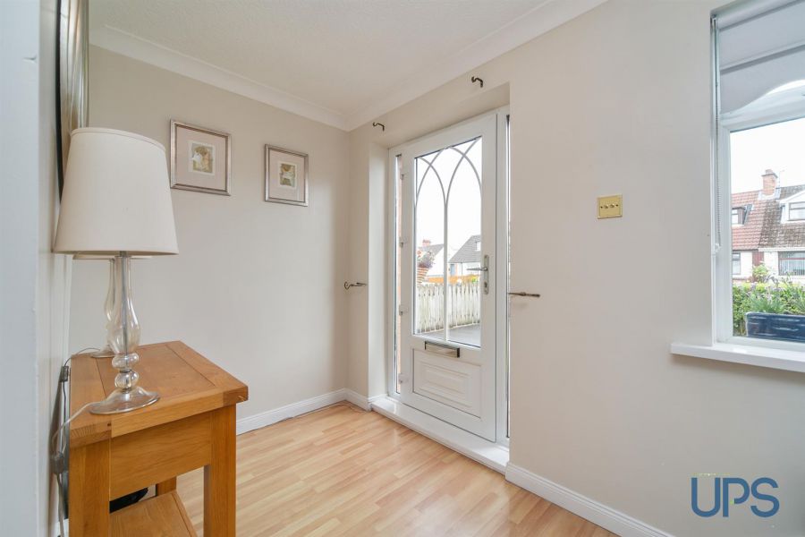 17 Ladybrook Avenue