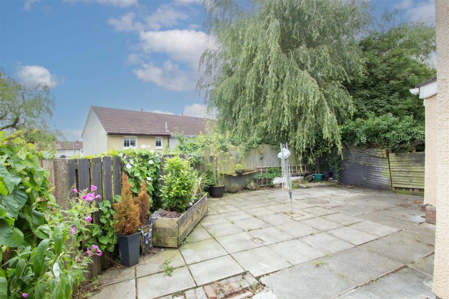 2 Ardcaoin Avenue