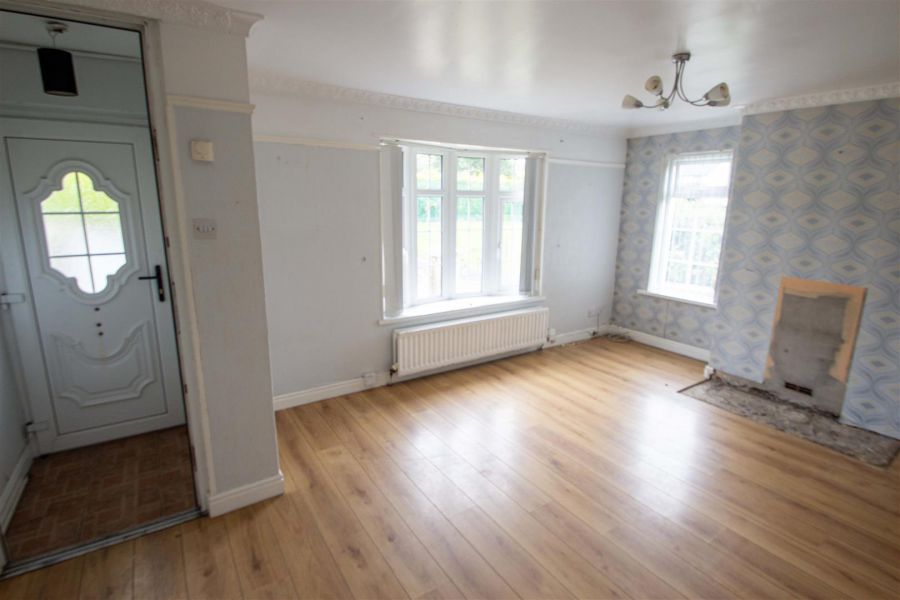 2 Ardcaoin Avenue