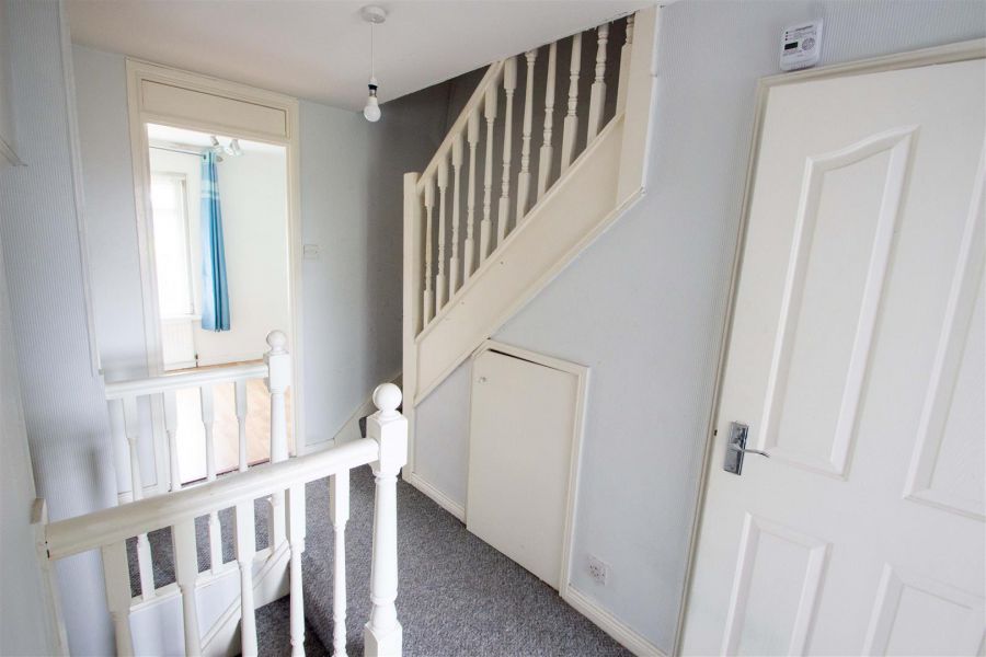 2 Ardcaoin Avenue