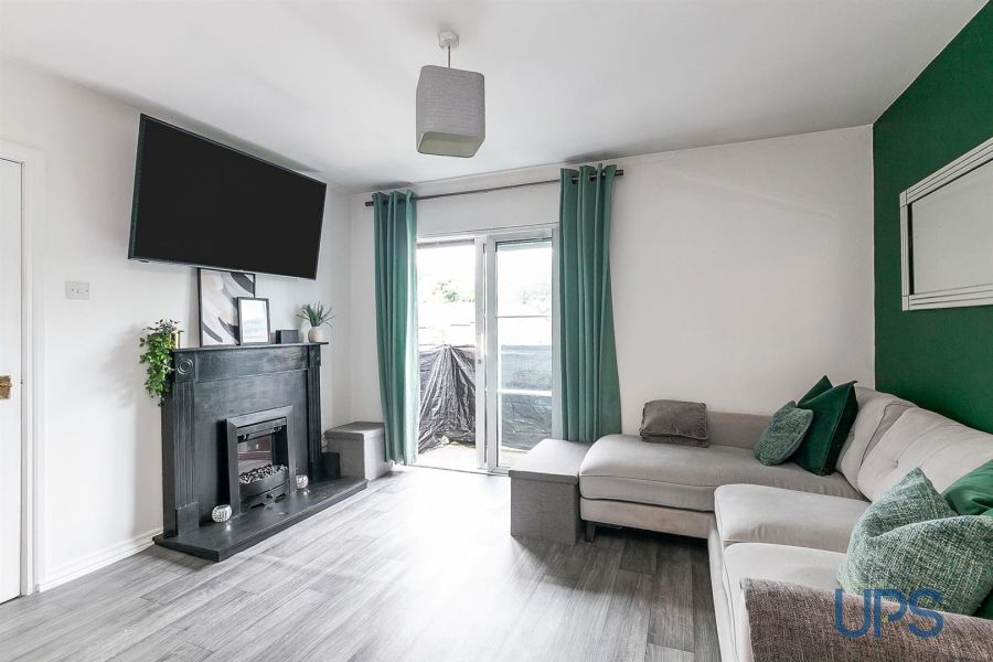 17 Larkspur Rise