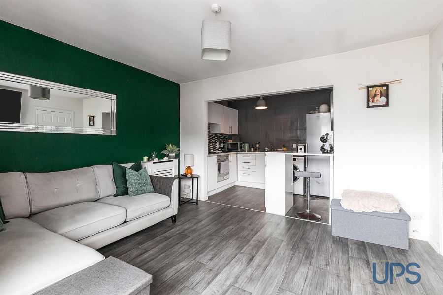 17 Larkspur Rise