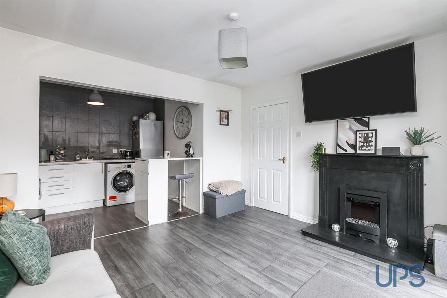 17 Larkspur Rise