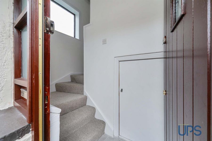 Apt 37 Navan Green