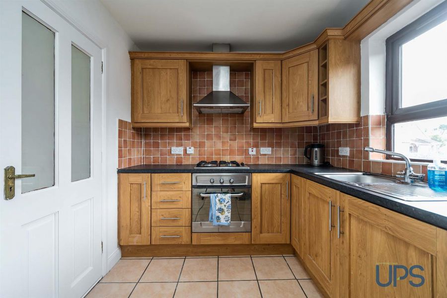 Apt 37 Navan Green