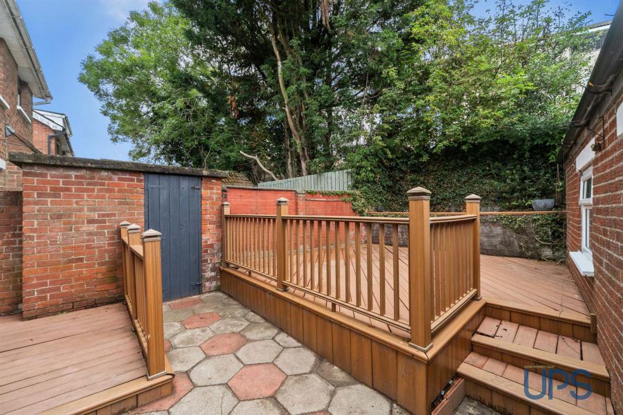 148 Stewartstown Park