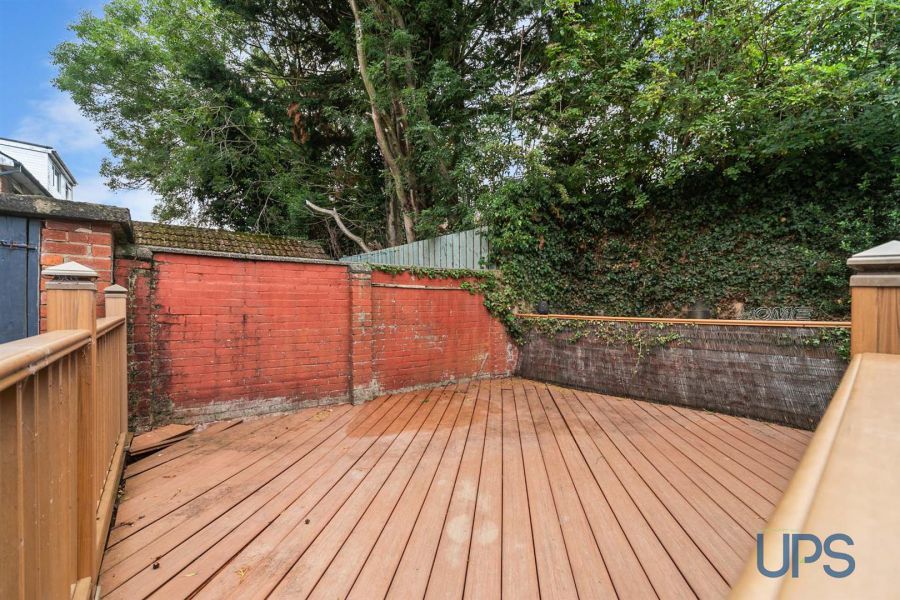148 Stewartstown Park