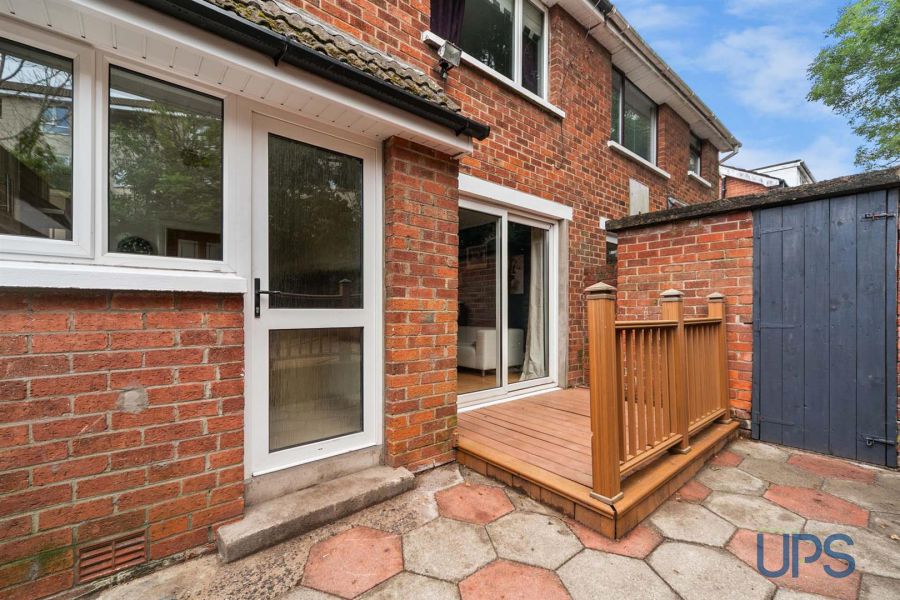 148 Stewartstown Park