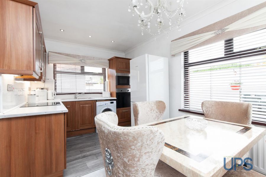 10 Andersonstown Park 10 Andersonstown Park